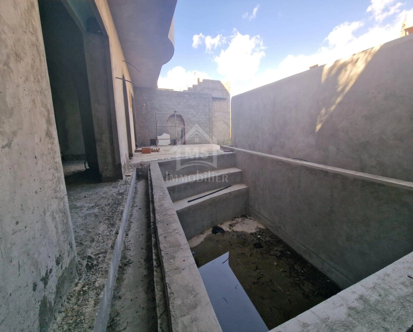 Duplex s+2 avec piscine encours de finition à vendre51355351