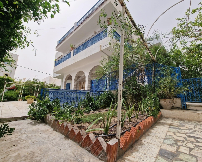 Propriété de 810 m² au centre ville de hammamet à vendre 51355351