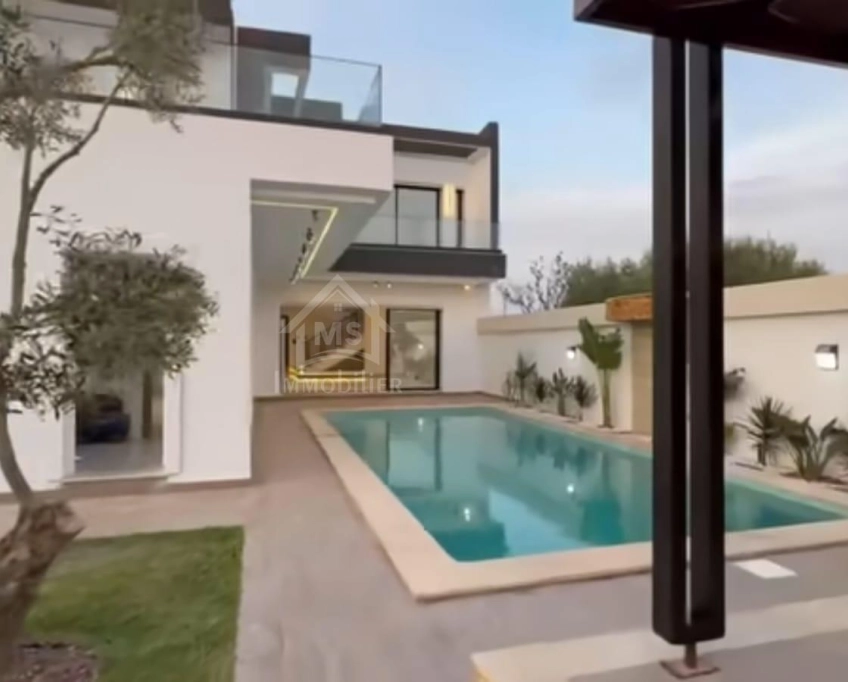 Villa s+4 toute neuve avec piscine à vendre à hammamet sud 51355351