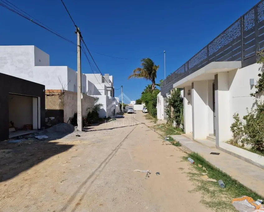 Terrain constructible de 520 m² à mrezga à vendre 51355351