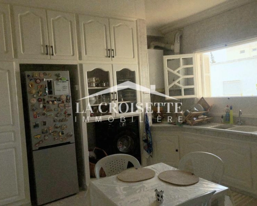 Etage de villa s2 meublé à la marsa zel0576