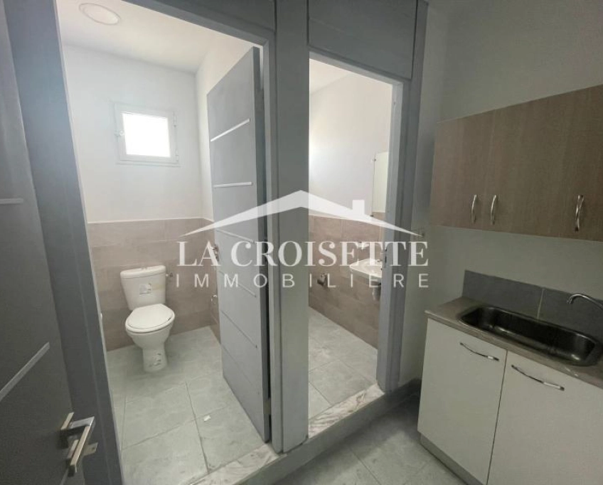 Bureau h+6 au lac1 zbl0570