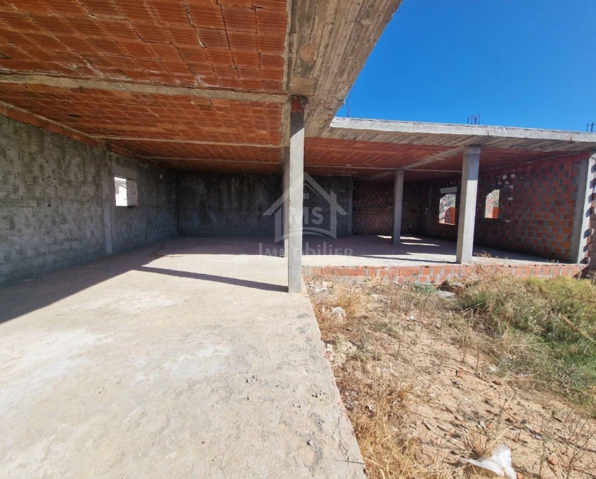 Villa encours de construction à mrezga à vendre 51355351