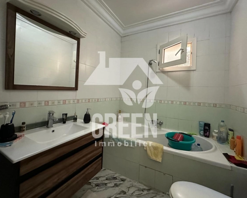 Appartement s+3 " zahra laouina "