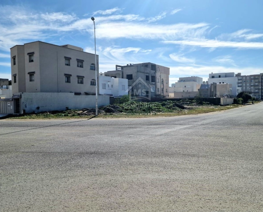 Superbe lot de terrain de 380 m² à afh mrezga à vendre 51355351
