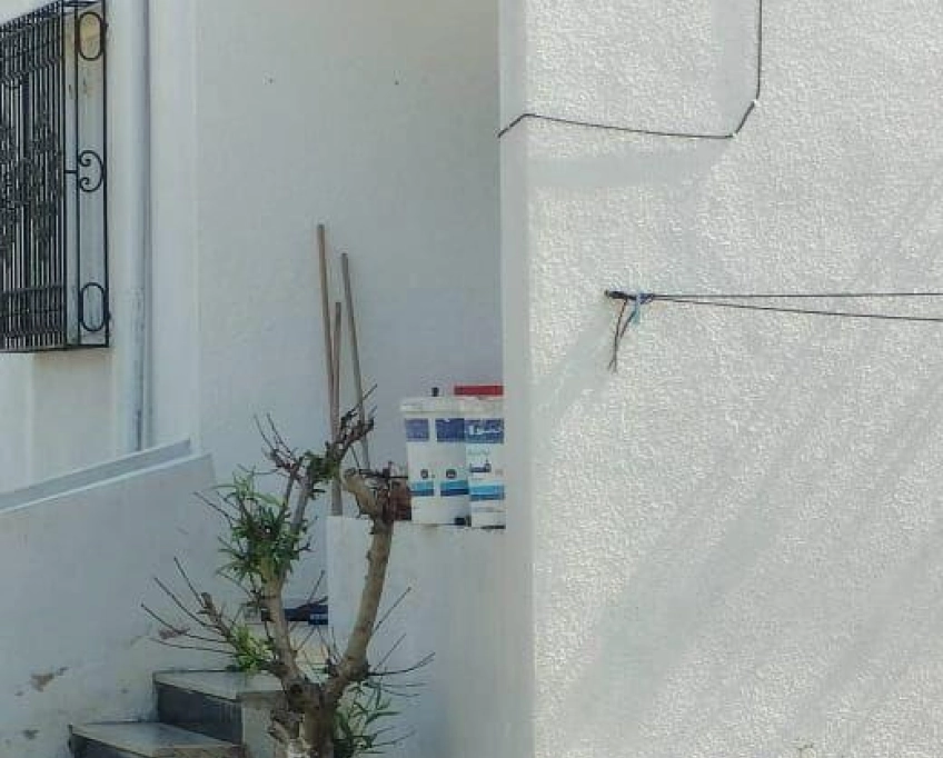 Terrain agricole contenant une villa