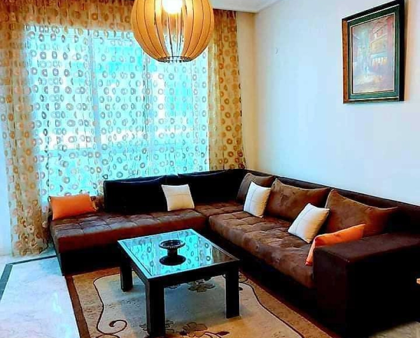 S2 meublé ennasr2 excellent pour étranger à l'année