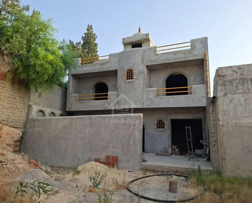 Duplex s+2 avec piscine encours de finition à vendre51355351