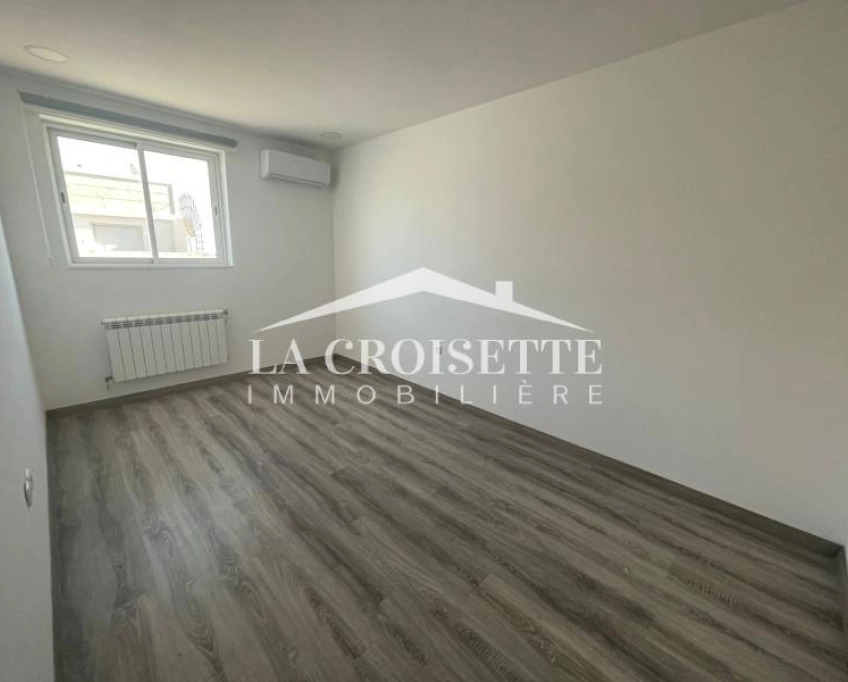 Bureau h+6 au lac1 zbl0570